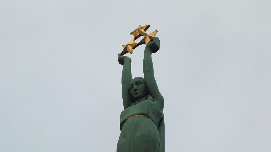 Sākusies Brīvības pieminekļa izgaismošanas koncepcijas publiskā apspriešana
