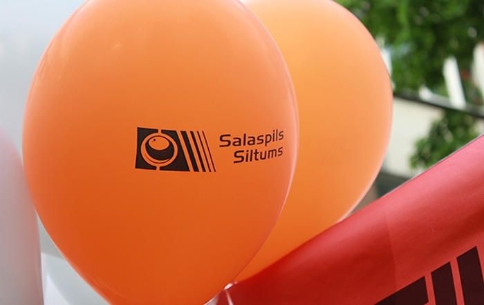 Salaspilī atklāj pirmo saules siltumenerģijas staciju Baltijā
