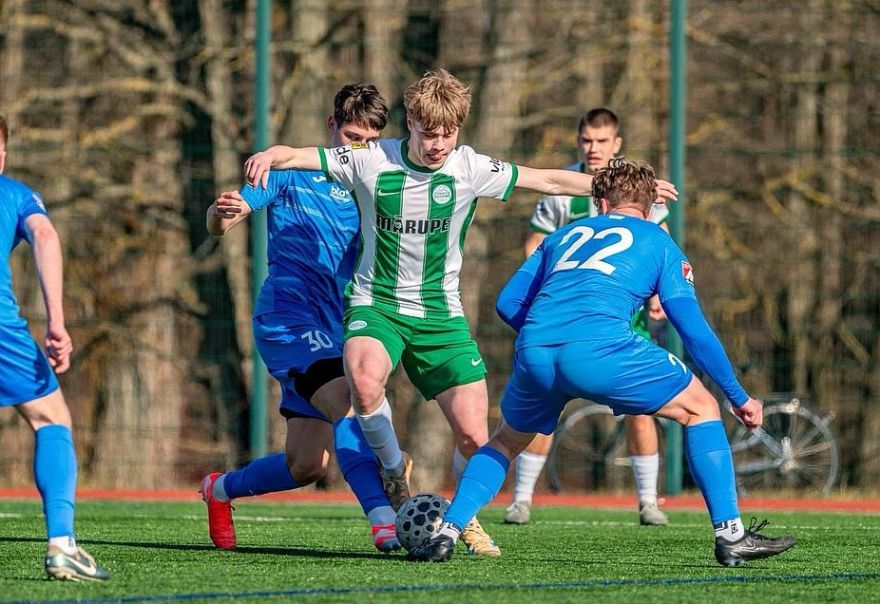 Salaspils futbolisti galotnē pārspēj ķekaviešus; uzvaras arī Mārupes un Olaines klubiem