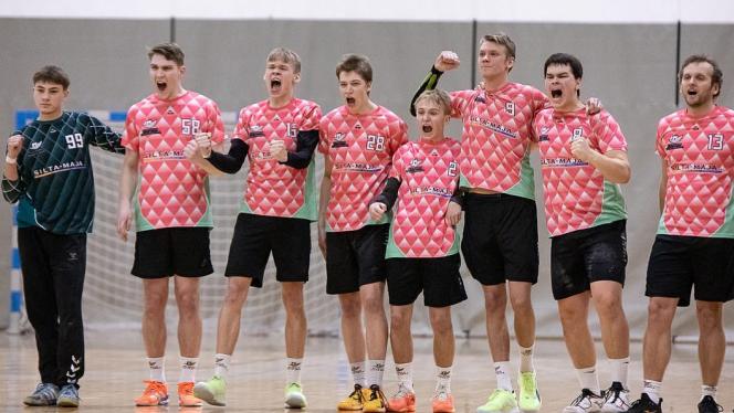 Attēls rakstam: Salaspils handbolisti nosargā Latvijas pirmās līgas čempionu titulu