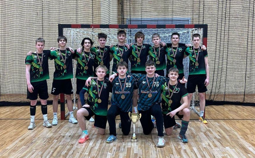Salaspils jaunie handbolisti triumfē Latvijas U18 čempionātā