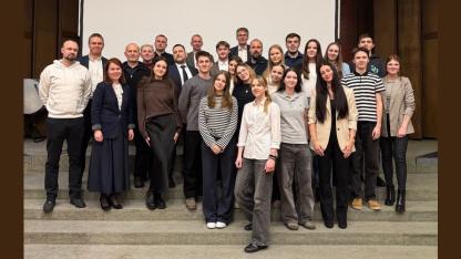 Attēls rakstam: Salaspils novada jaunieši un deputāti diskutē par jaunatnes politiku un nākotnes attīstības virzieniem