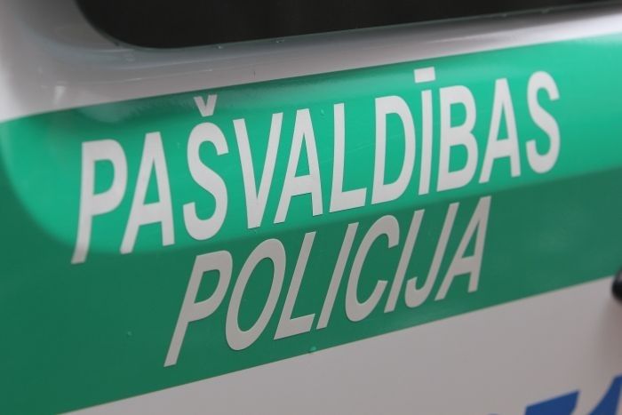 Salaspils policisti aiztur narkotiku lietotājus