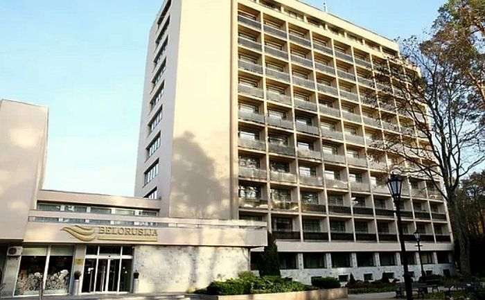 Sankcijām pakļauto Jūrmalas sanatoriju "Belorusija" un "Jantarnij bereg" vadītāji iekļauti melnajā sarakstā