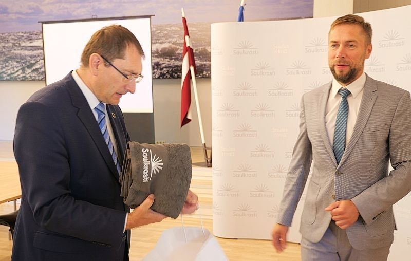 Satiksmes ministrs ar Saulkrastu novada vadību pārrunā satiksmes infrastruktūras attīstības projektus