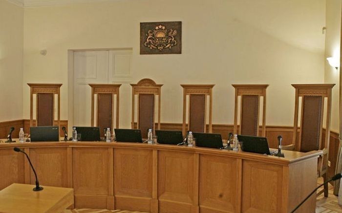 Satversmes tiesā ierosinātas trīs lietas par administratīvi teritoriālo reformu, tostarp Carnikavas un Inčukalna pašvaldību pieteiktās