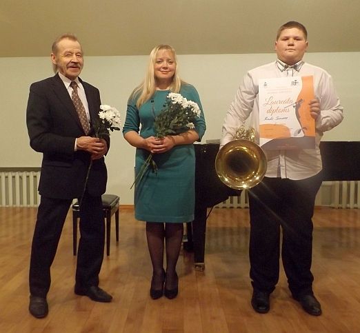 Saulkrastietis Kirils Turovs plūc laurus pūšaminstrumentu konkursos