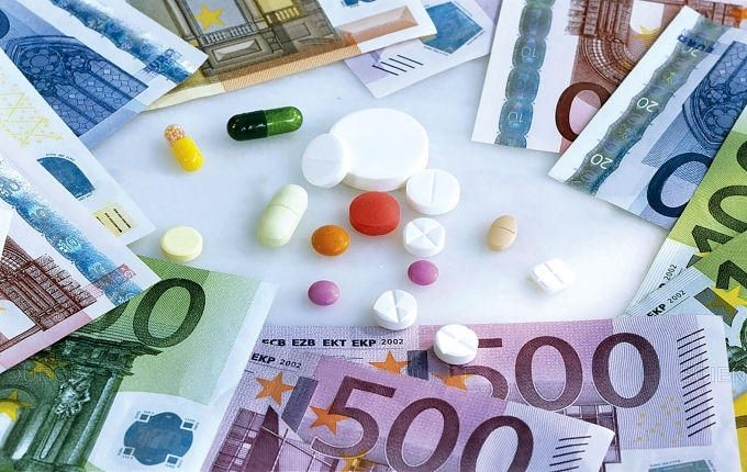Savāc 10 000 parakstu par PVN samazināšanu medikamentiem