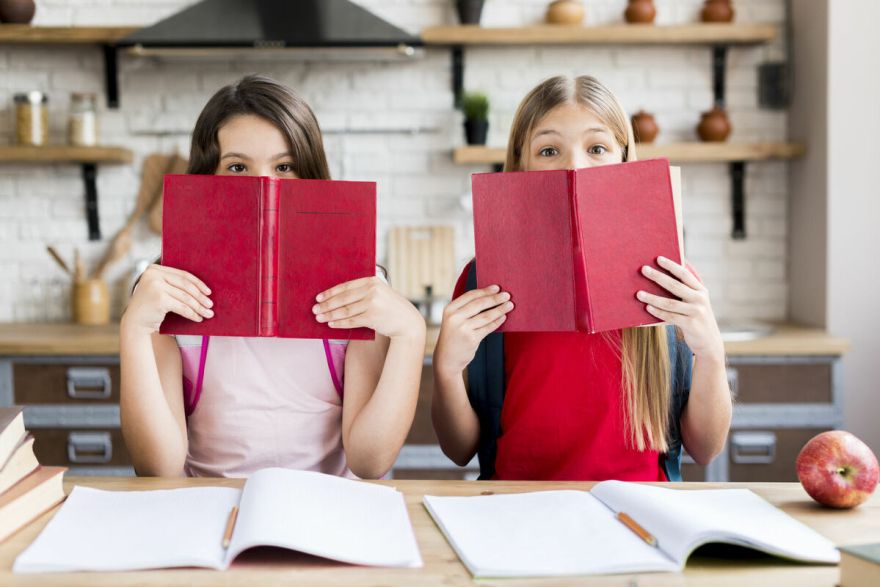 Seksualitātes izglītība krustcelēs: eksperti aicina mainīt pieeju