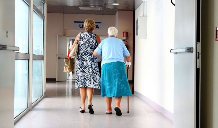 Senioriem pieejamā sociālā palīdzība un pabalsti. Jūrmala