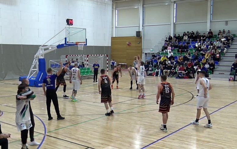 Siguldas basketbolisti RBL finālsērijā uzvar arī Salaspilī