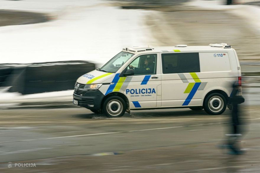 Siguldas novadā avārijas dēļ traucēta satiksme uz Vidzemes šosejas