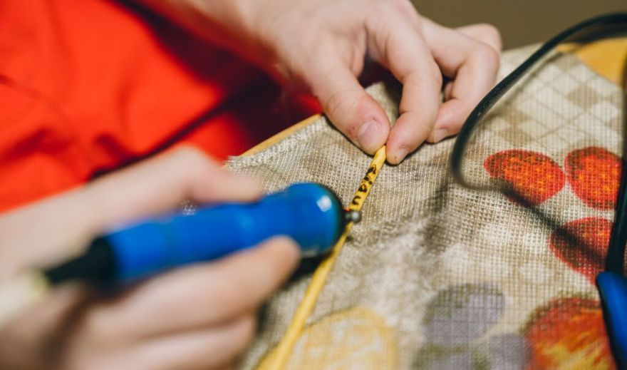 Siguldas spieķis un Baldones brunči. Aušana un adīšana. Keramika un kokgriešana. Pierīgas meistari aicina uz tikšanos