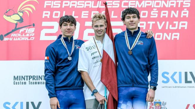 Attēls rakstam: Siguldietim pasaules junioru  čempiona tituls! Bruno Bilāns Madonā izcīna zelta medaļu rollerslēpošanā
