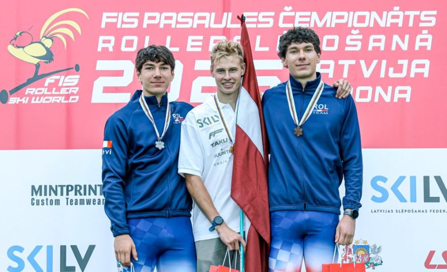 Siguldietim pasaules junioru  čempiona tituls! Bruno Bilāns Madonā izcīna zelta medaļu rollerslēpošanā