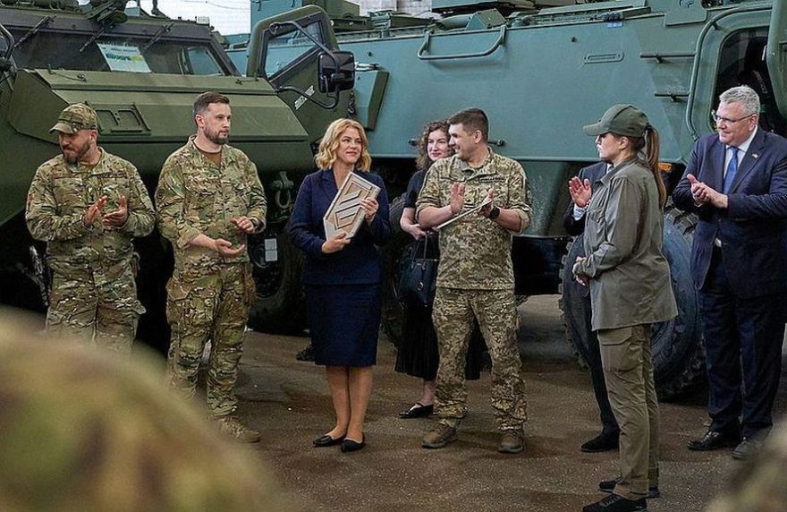 Siliņa varētu izvērtēt iespēju kļūt par aizsardzības ministri