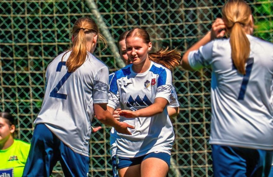 Skarba sagaidīšana: Olainē bumba Rēzeknes futbola komandas vārtos ielido vienpadsmit reižu