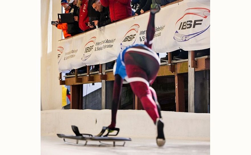 Skeletonists Valdovskis Pasaules kausa izcīņā debitē ar 14.vietu Siguldā