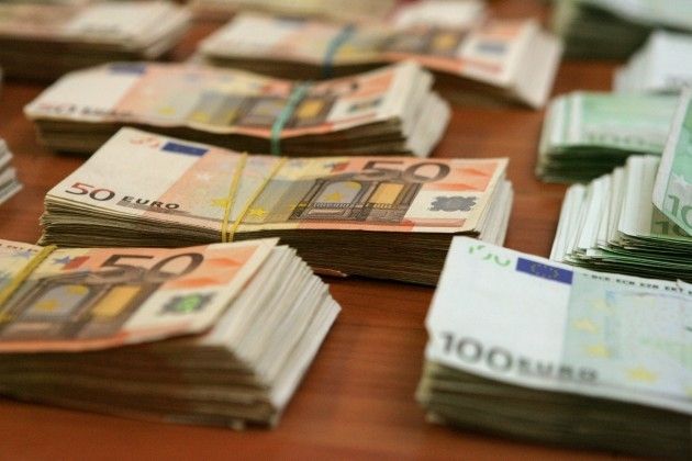 Skolotāju algu modelim šogad nepieciešami 30 miljoni eiro; pedagogiem lielajās Pierīgas skolās alga saruks par 20 %