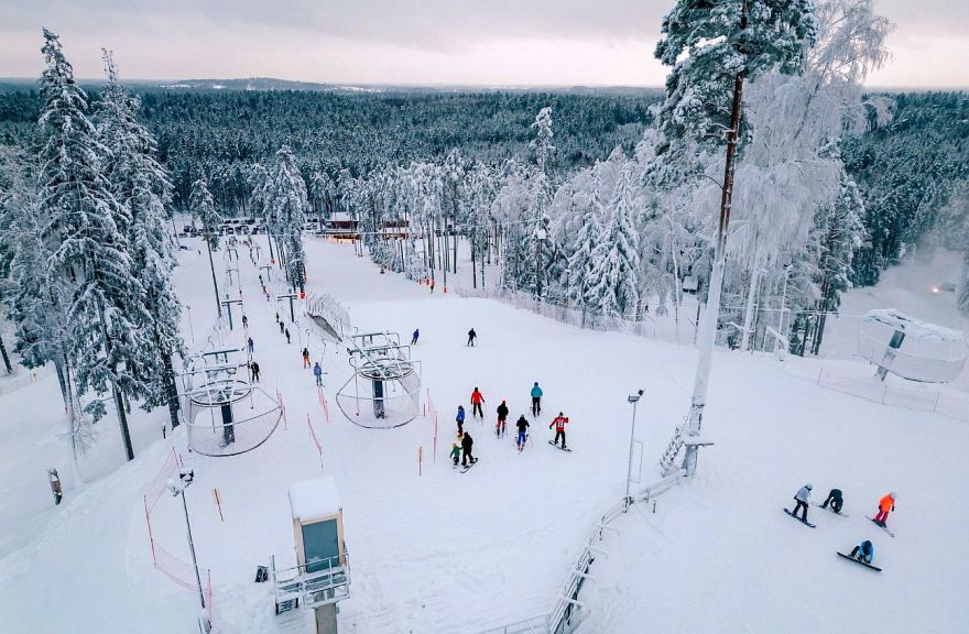 Slēpošanas trašu pārstāvji aizvadīto sezonu vērtē kā veiksmīgu; Riekstukalnā  apmeklētība bijusi tuvu rekordlīmenim