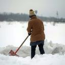 Attēls rakstam: Sniega tīrīšanā – ar mēru!