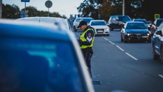Attēls rakstam: Šodien policija pastiprināti kontrolē ātruma ievērošanu