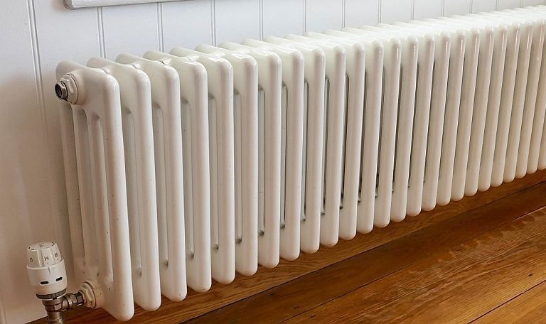 SPRK: Maijā siltumenerģijas tarifi samazināsies Siguldā, Jūrmalā, Olainē, Pārolainē, Salaspilī un Saulkalnē