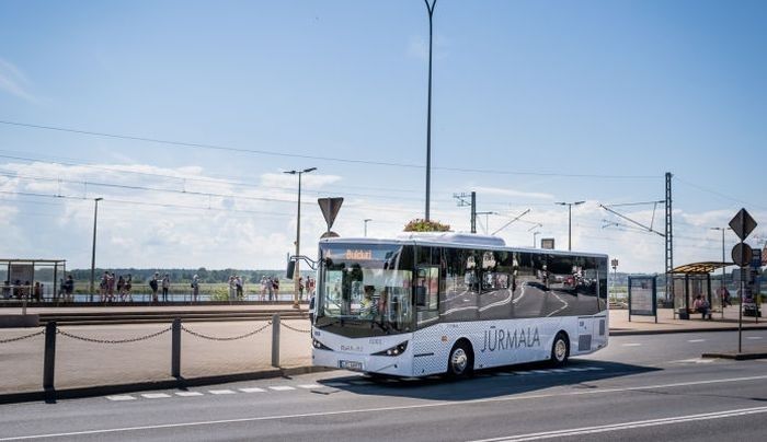 Stāsies spēkā izmaiņas vairākos Jūrmalas un Ādažu autobusu maršrutos