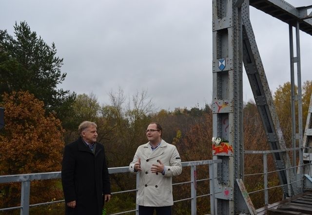 Stopiņi un Salaspils izglābj dzelzceļa tiltu pār Mazo Juglu un ņems to savā aprūpē (papildināta)