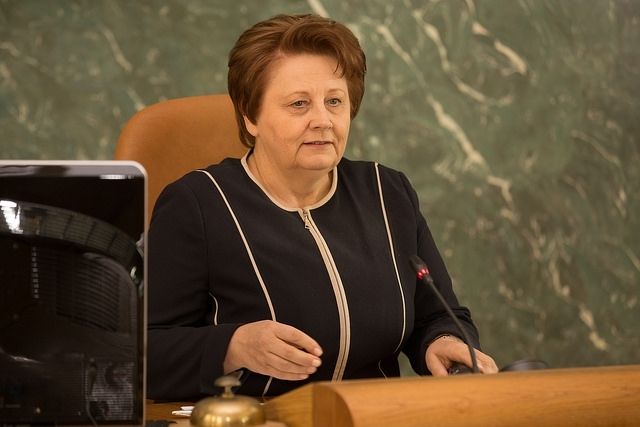 Straujuma: Pabalsts bēgļiem būs 139 eiro (papildināta)