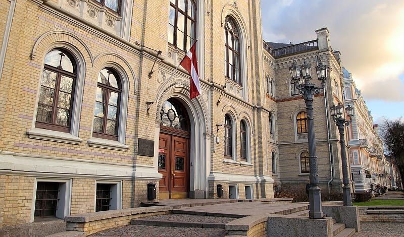 Šuplinska: Ar Muižnieku saistītajā tiesvedībā atšķiras viedokļi par to, kur sākas un beidzas LU rektora vēlēšanu process