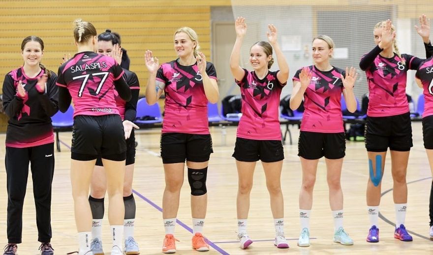 Svētdienas spēlēs uzvaras gūst Salaspils handbolistes un Ulbrokas handbolisti