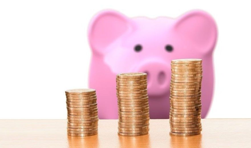 "Swedbank": Finanšu situācija šogad uzlabojusies 24,7% Latvijas iedzīvotāju