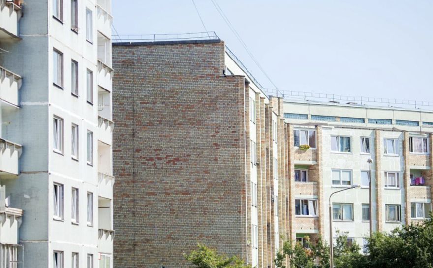 Tapuši grozījumi iedzīvotāju ienākuma nodokļa piemērošanā. Izmaiņas skars dāvinājumus, īrniekus un ģimenes
