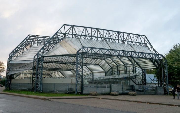 Tiesā nonāk lieta par kukuļošanu Jūrmalas Sporta servisa centrā