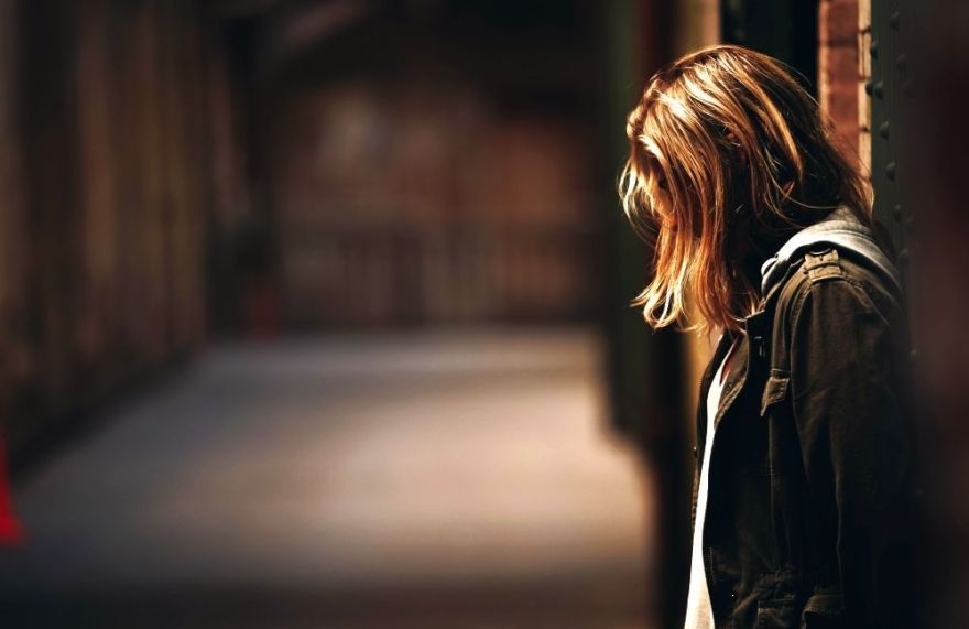 Tiesībsargs: Ar seksuālo uzmākšanos Latvijas augstskolās saskāries katrs ceturtais, par to ziņojuši vien 6%