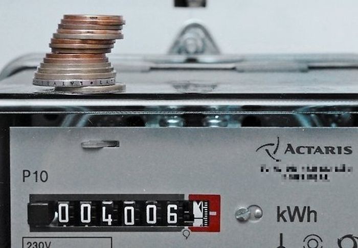 Tiesībsargs: Mazāka maksa par elektrību jānodrošina visiem, kuriem valsts to paredzējusi