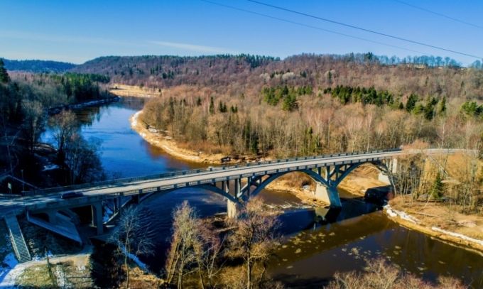 Tiltam pār Gauju Siguldā – autobraucēju Gada balva
