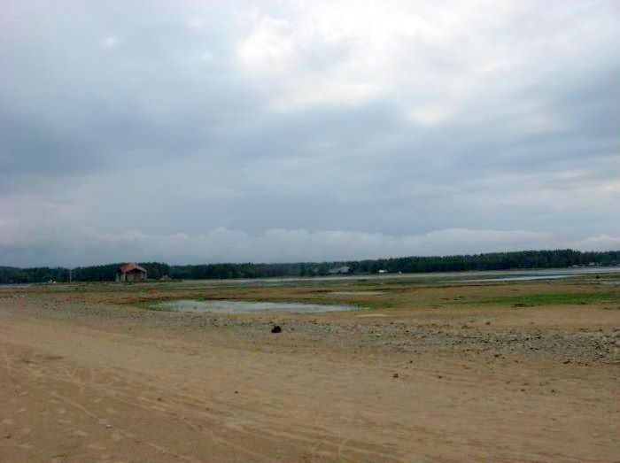 Ūdens līmeņa pazemināšana Ogrē mazāk traucēs atpūtniekiem