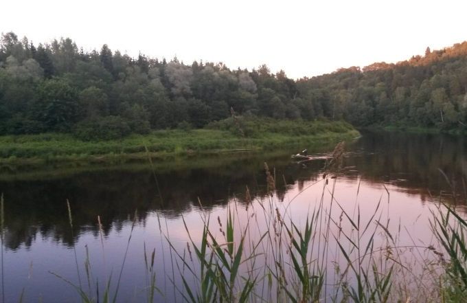 Ūdens temperatūra upēs sasniedz +22 grādus
