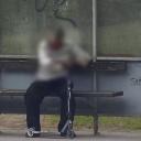 Attēls rakstam: Ulbrokas pieturā vīrietis iekāro bērna skūteri: viņa "prieki" beidzās, pirms vēl sākās