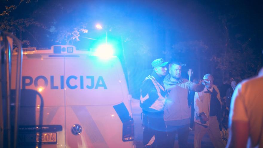 Attēls rakstam: Uz šosejas notriekts motociklists – policija atklājusi, cik promiles bija sievietei pie stūres