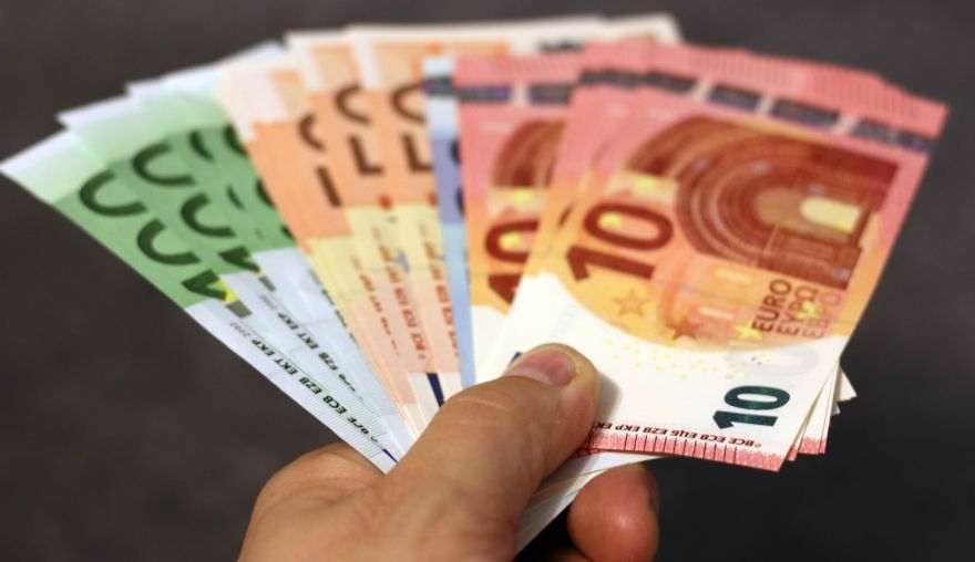 Vai tava alga aug tikpat strauji kā citiem? Publicēts jaunākais ziņojums par iedzīvotāju ienākumiem