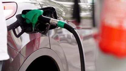 Attēls rakstam: Vai tiešām būs 2,50 eiro par litru? Iedzīvotāji reaģē uz degvielas cenu kāpumu, nozares pārstāvji skaidro situāciju