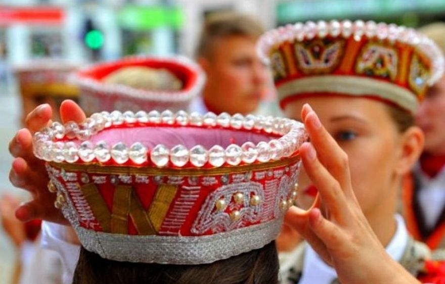 Valdība solās nodrošināt kultūras nozarē strādājošajiem konkurētspējīgu atalgojumu