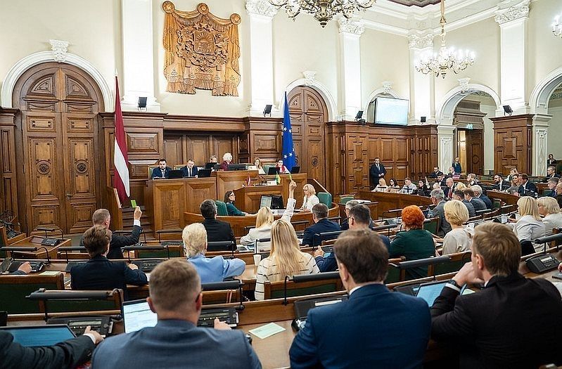 Valdošā koalīcija kopā ar AS un NA īpašā paziņojumā izceļ ASV kā Latvijas galveno stratēģisko sabiedroto