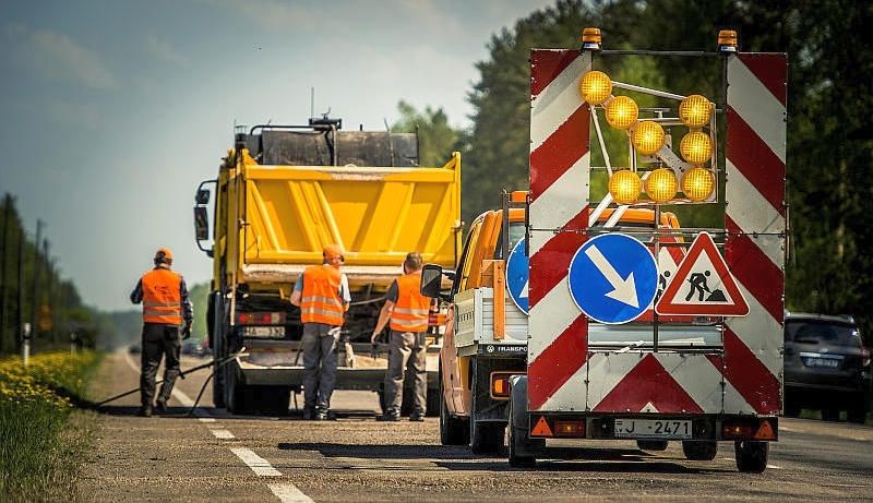 Valsts autoceļu ikdienas uzturēšanas darbos ieguldīti 19,9 miljoni eiro