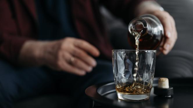 Attēls rakstam: Valsts cieš sagrāvi cīņā ar alkoholismu: daudz ko cerēja paveikt, bet trīs gadu laikā palicis pat sliktāk