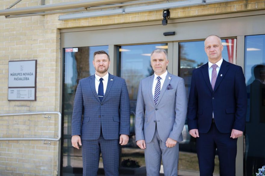 Varas maiņa Mārupē - no amata gāzts domes priekšsēdētāja vietnieks