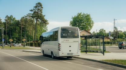 Attēls rakstam: “Varbūt visos Saulkrastos uzlikt zīmi 20 un miers?” Jaunā ātruma ierobežojuma zona kaitina